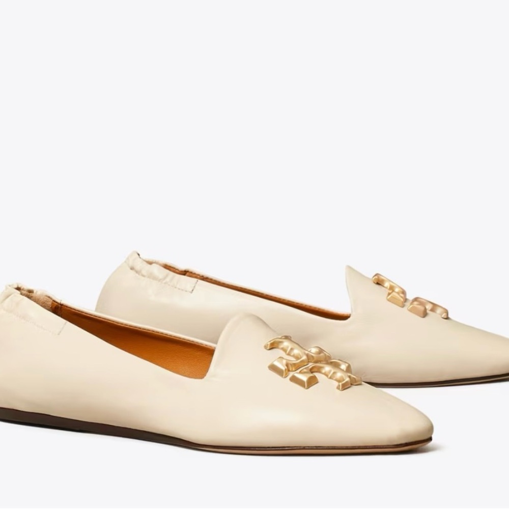 Tory Burch Elegant Cream Loafers with Gold Accent, Sz 7, Brand New in Box